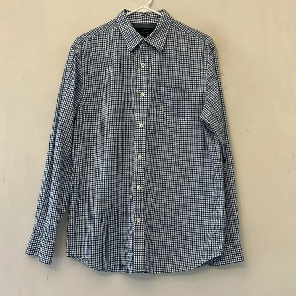 Banana Republic blue green white checked standard fit shirt Size M